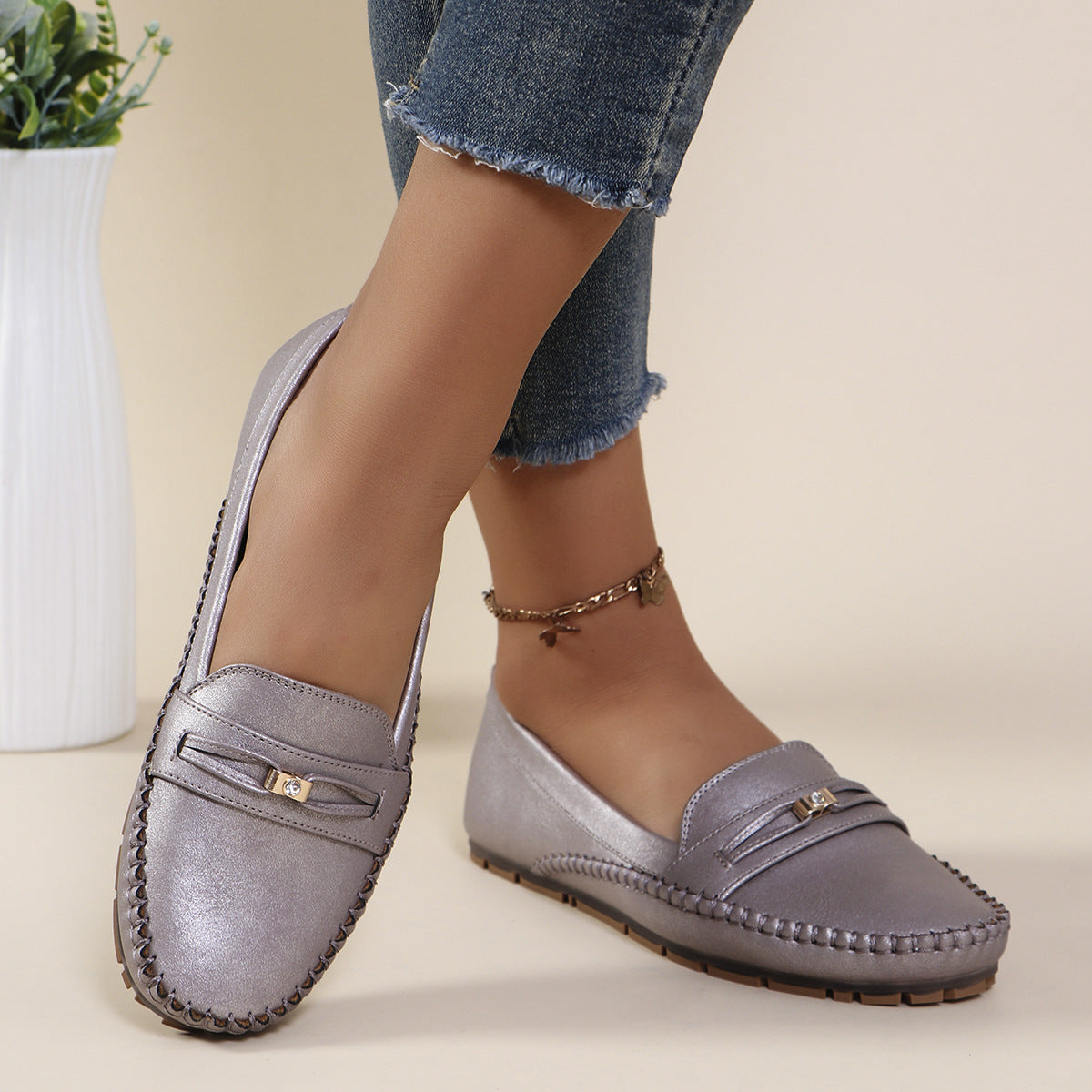 Large Size New Foreign Trade Stitching Laser Women's Flats Loafers Foreign Trade Cross-Border E-Commerce Supply Simple