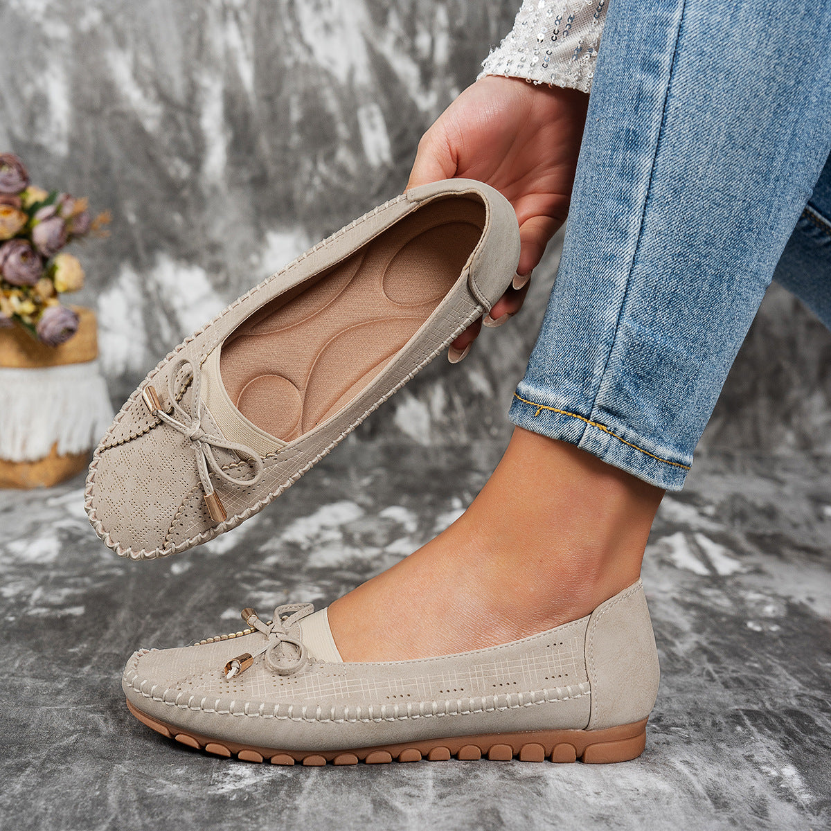 Large Size Popular Export Sewing Bow Solid Color Women's Flat Loafers Export Cross-Border E-Commerce Supply
